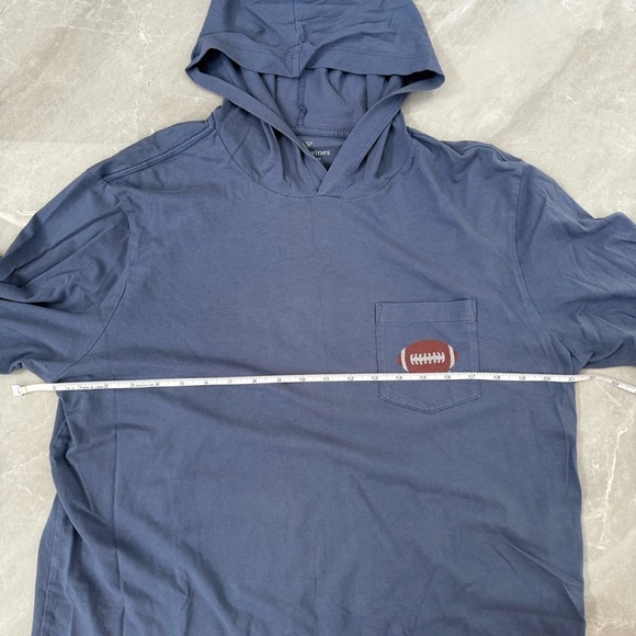 Men’s Vineyard Vines Football Whales Pullover Hooded Long Sleeve Shirt Large - Picture 15 of 16